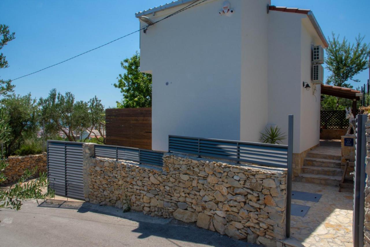 Kaštel Stari Plum Holiday Home מראה חיצוני תמונה