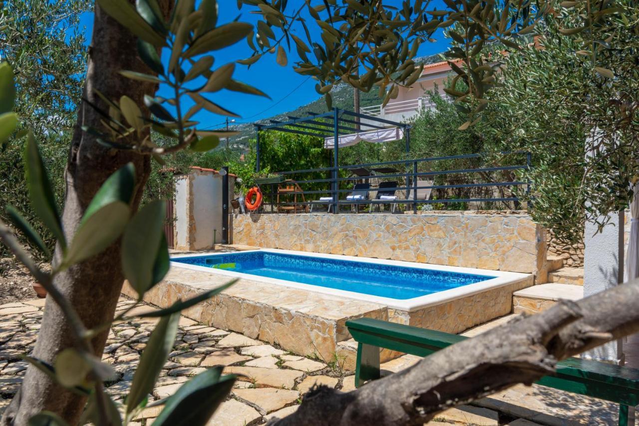 Kaštel Stari Plum Holiday Home מראה חיצוני תמונה